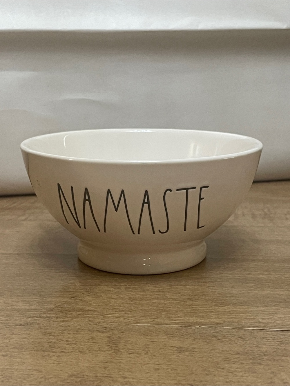 Ray Dunn Long Letter Artisan Collection Nameste 20 Oz Snack Bowl. Good Condition
